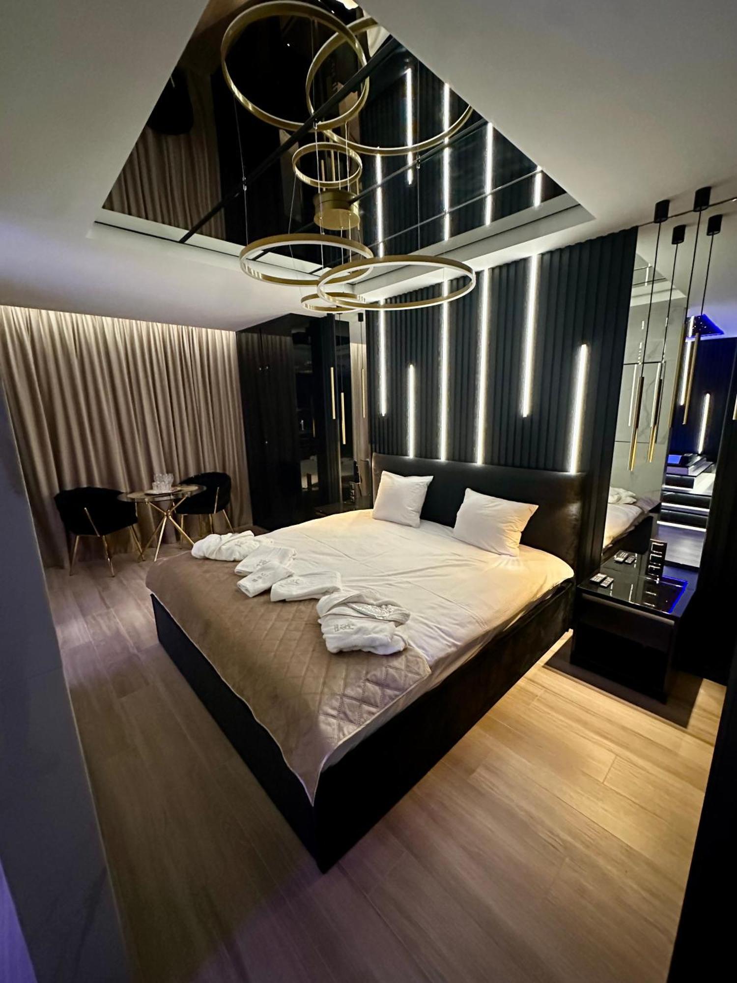 Masarska 6 Vip Apartamenty Jacuzzi Cracóvia Exterior foto